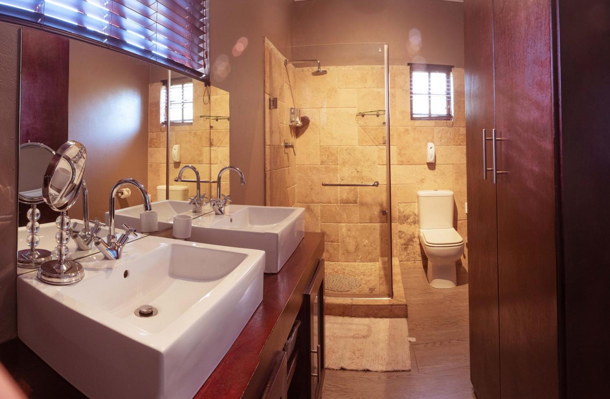Tuareg Guest House Midrand Buitenkant foto