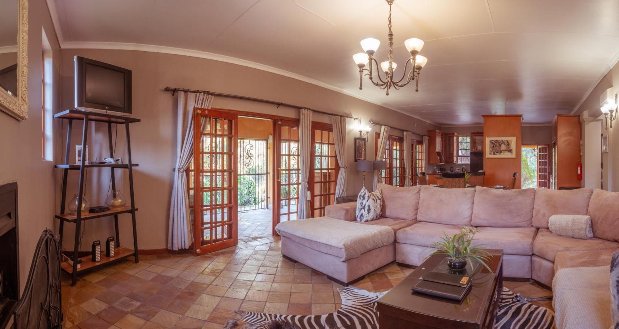Tuareg Guest House Midrand Buitenkant foto