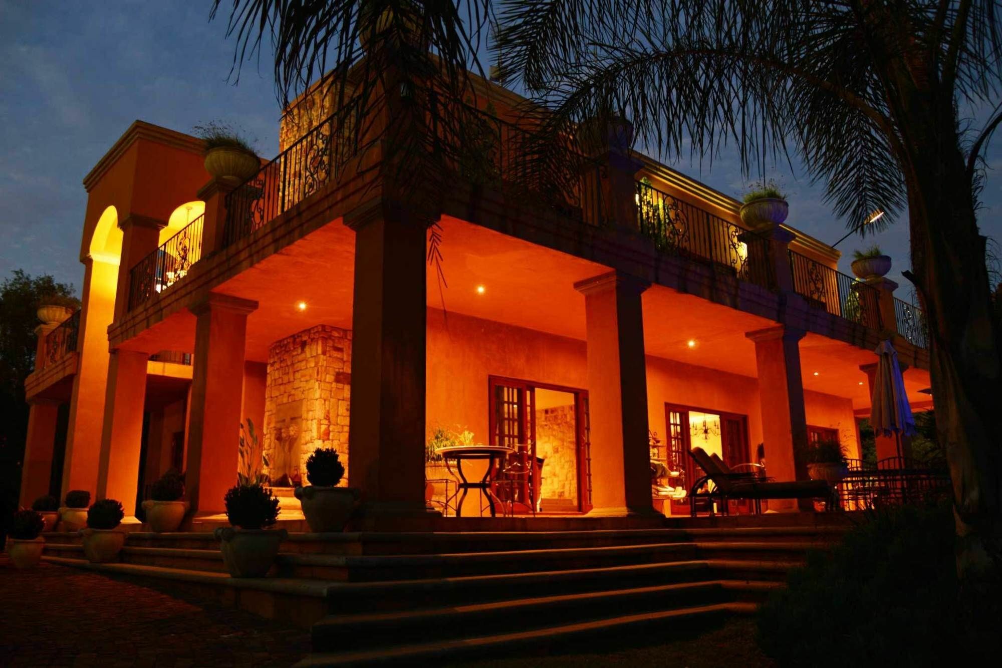 Tuareg Guest House Midrand Buitenkant foto